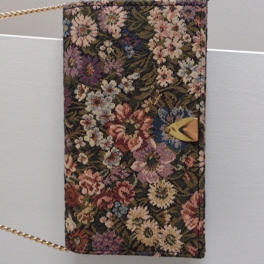 Vintage floral fabric purse